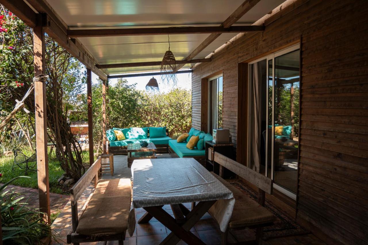 Apartamento Satya Surf Camp Tamarist Exterior foto